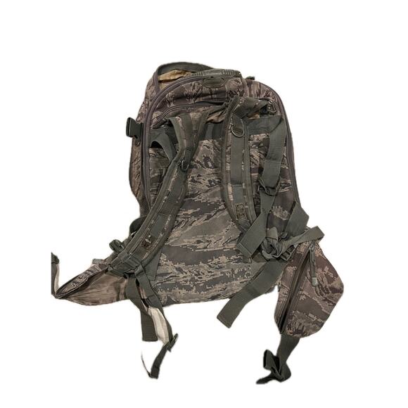 Mercury Green Brown Camo XL Tactical Backpack - Picture 2 of 5